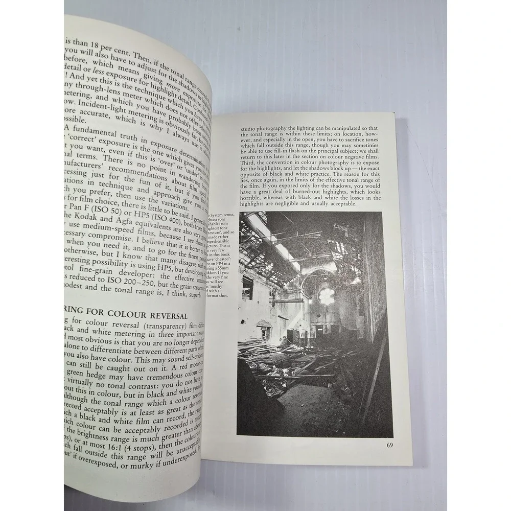 Medium-formatHandbook: Guide to Rollfilm Photography, Hobby To Job, Film Is King
